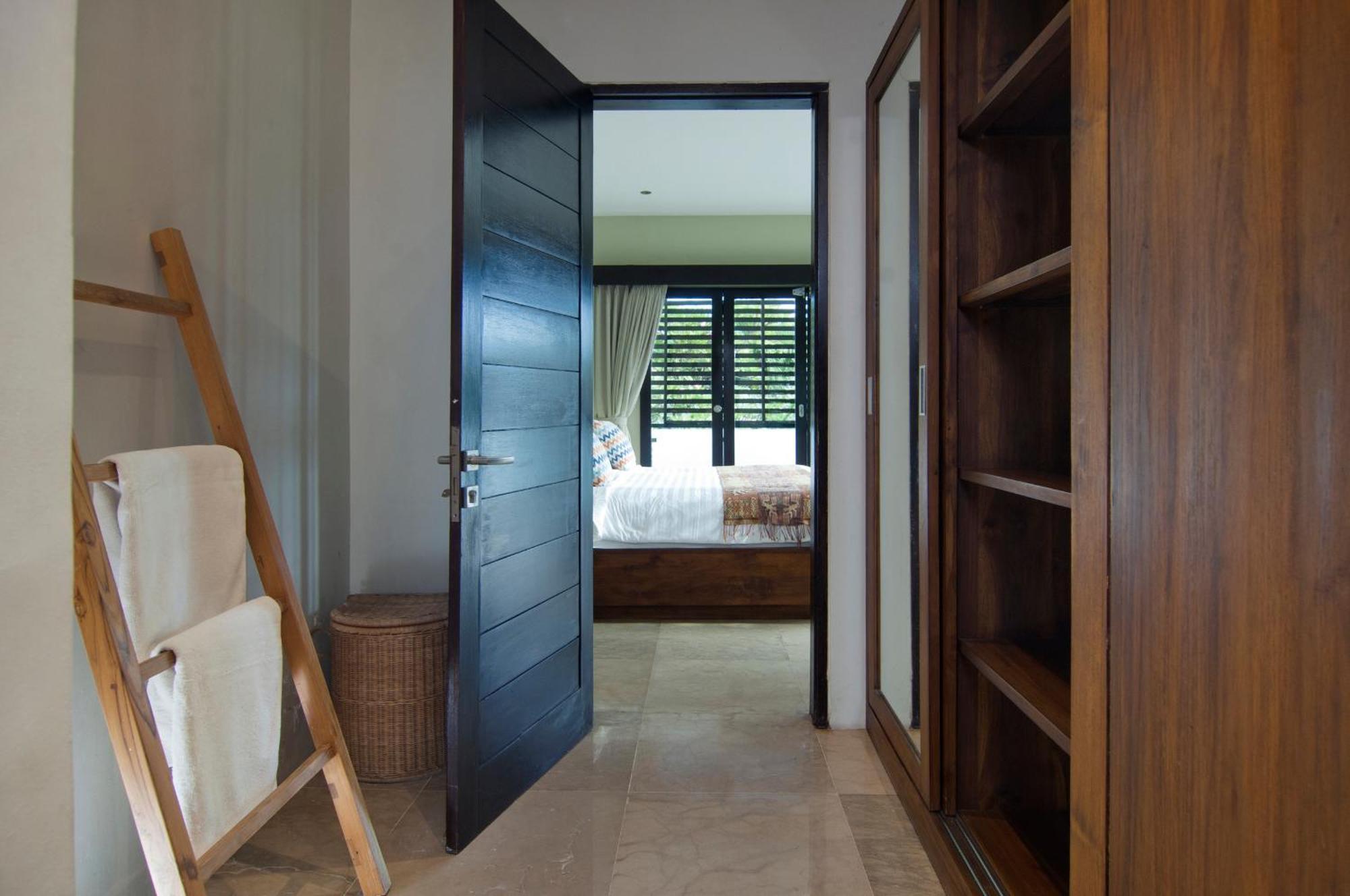Villa Uma Sari - 2bdr, Private Pool And Sunset Rooftop, Quiet And